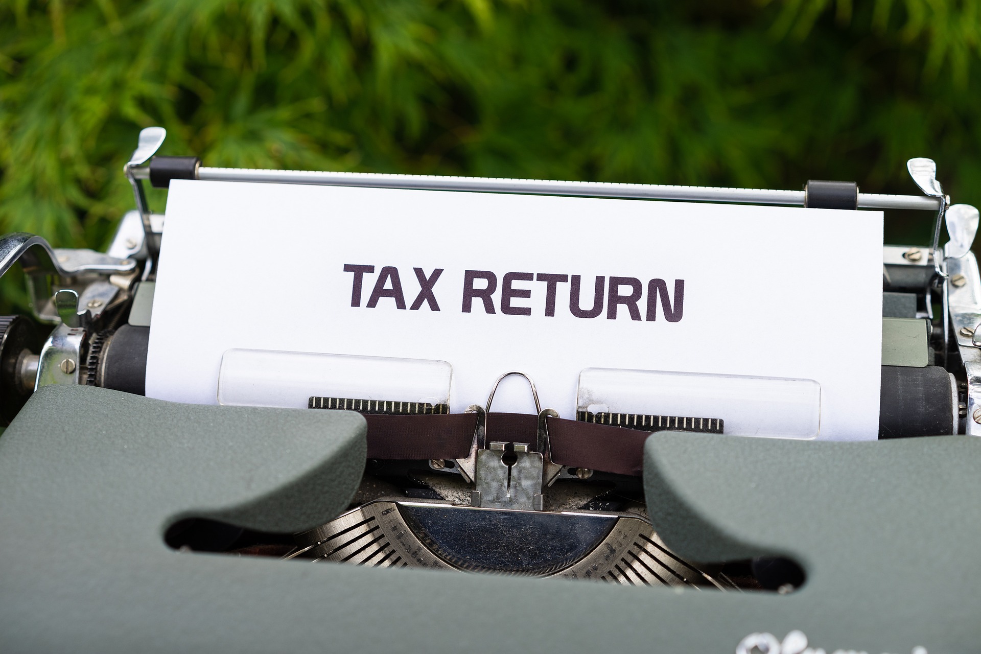 How to Save Taxes Legally in India (2025 Guide)